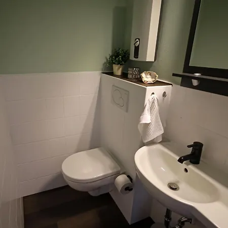 Grosszuegige Am Comberg-park * Mettmann