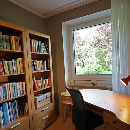 Apartamento Grosszuegige Am Comberg-park