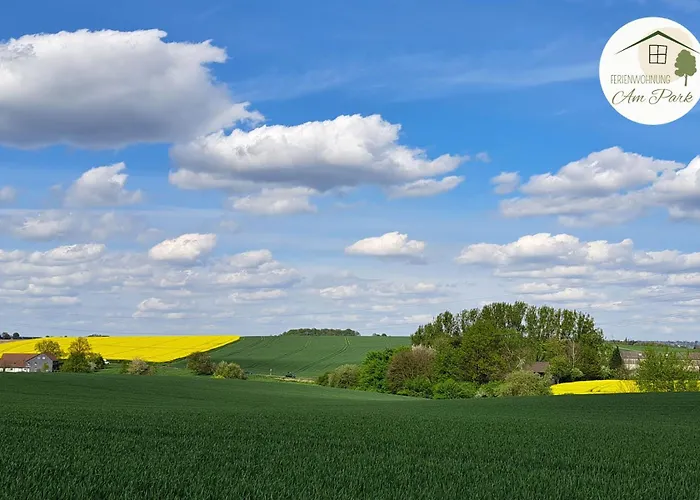 Grosszuegige Am Comberg-park Appartement